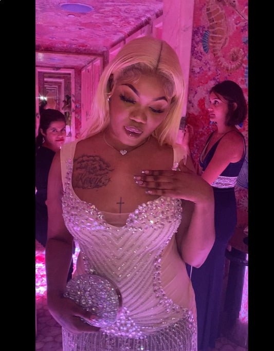 Soft Glam Babe
